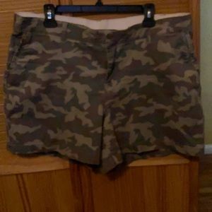 COPY - Lane Bryant size 16, camo shorts
